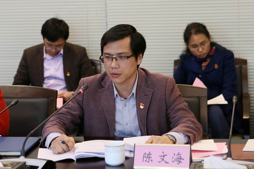 说明: F:\Users\Administrator\Desktop\1.21民主生活会\12.JPG