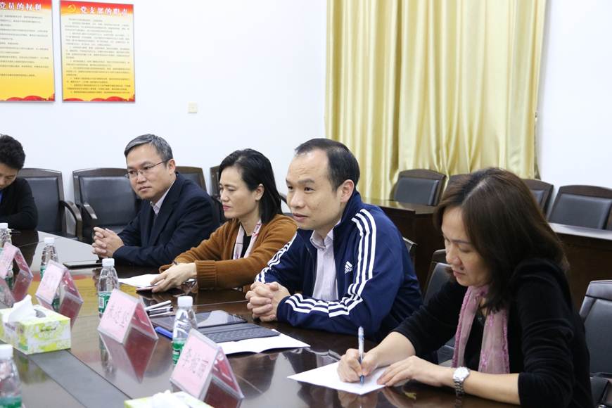 说明: D:\2019年新闻\（未）5.8医药卫生学院与广东医科大学顺德妇幼儿童医院组织召开校企合作交流会\广东医科大学顺德妇幼儿童医院朱达坚副院长讲话.jpg