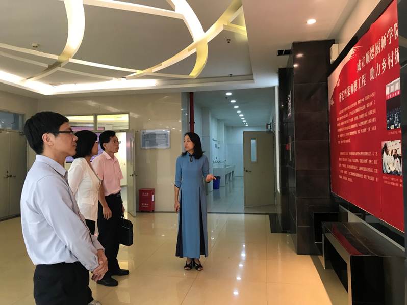 说明: E:\【学校】党建工作\顺德职业技术学院“不忘初心、牢记使命”主题教育\各党总支(直属支部)主题教育情况\新建文件夹\IMG_2565.JPG
